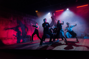 Z ręką na gardle. Piosenki z repertuaru Ewy Demarczyk, reż. Anna Sroka-Hryń / 