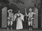 Tadeusz Fijewski (Sozya), Antonina Gordon-Górecka (Kleantys), Henryk Borowski (Merkury w postaci Sozyi)<br/> fot. Edward Hartwig